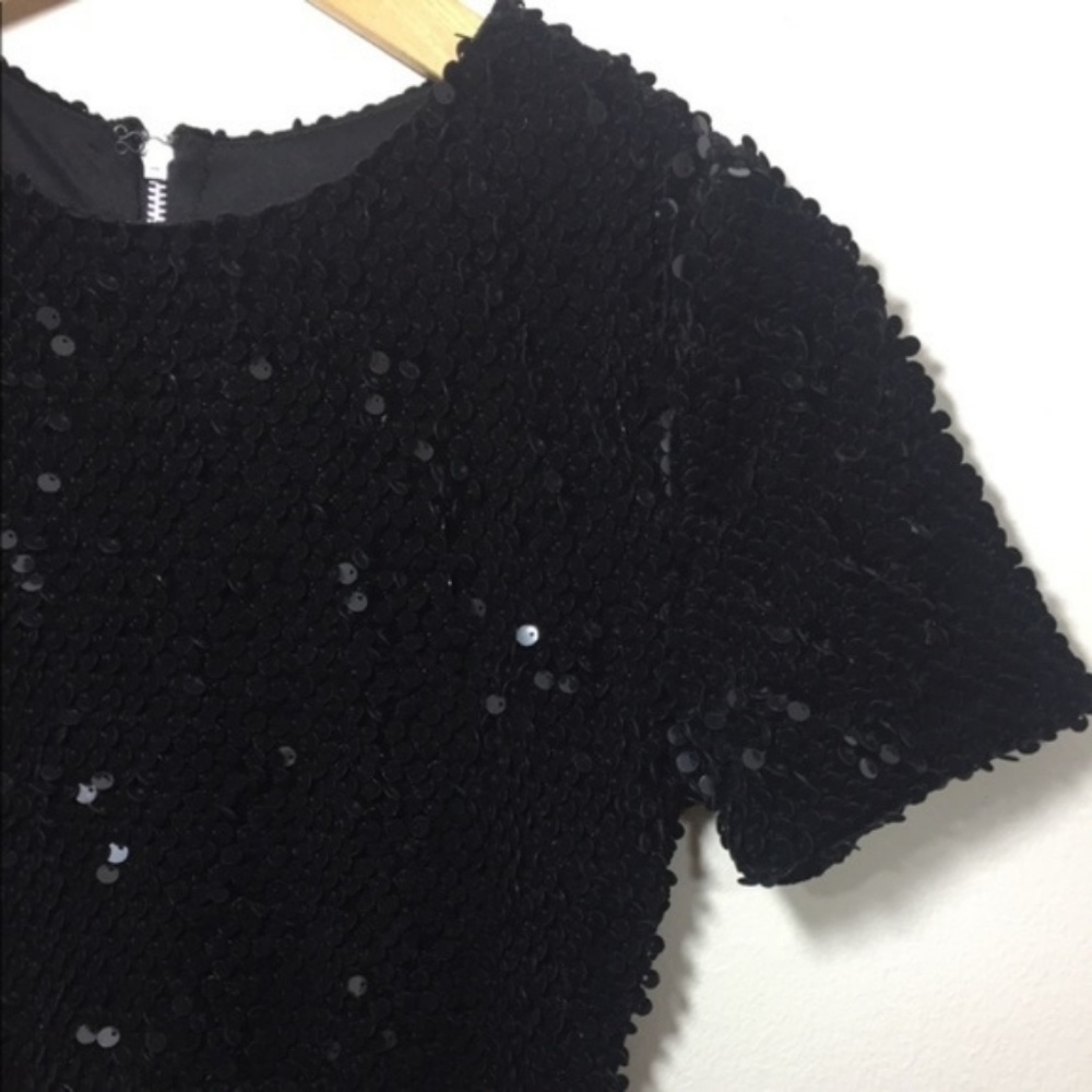 TOPSHOP Velvet Sequin Black Cocktail Dress - Picture 4 of 7